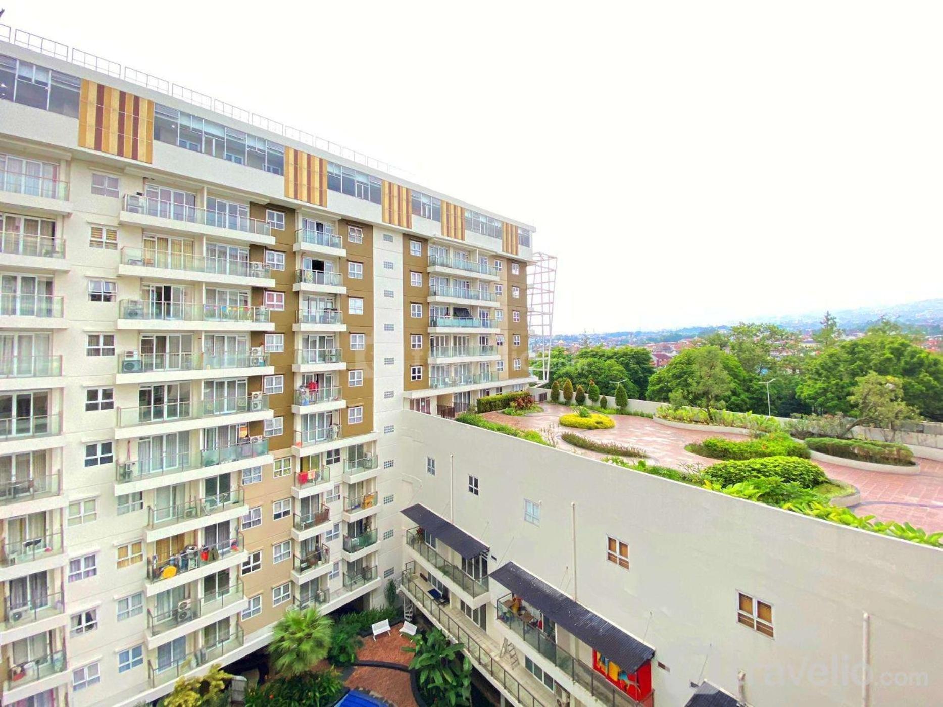 Homey And Cozy 2br At Gateway Pasteur By Travelio Bandung